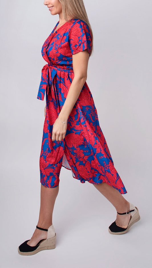 Moa™ Vår/Sommarklänning – Elegant Blommönster & Luftig Passform