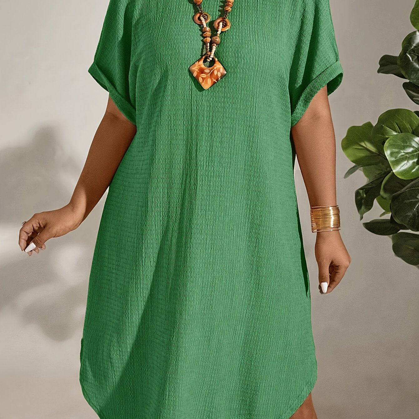 Viola™ | Plus Size Klänning med Rund Hals – Stilig och Bekväm