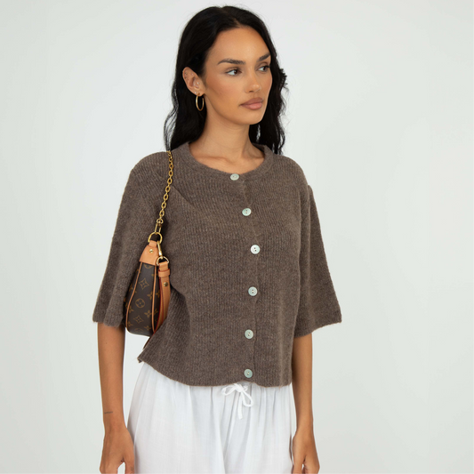 Ima™ – Somrig Kortärmad Stickad Kofta med Eleganta Knappar