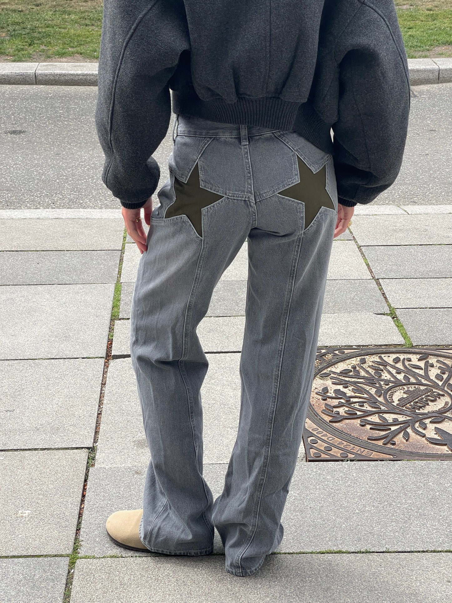 Frida™ | Shape Jeans med Stjärndetaljer
