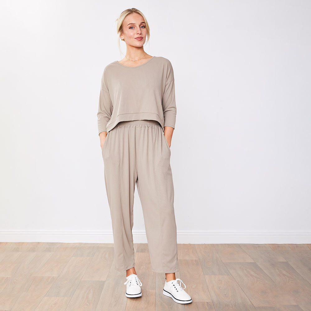 Julia™ |  Stil och komfort varje dag ! (Mandel)