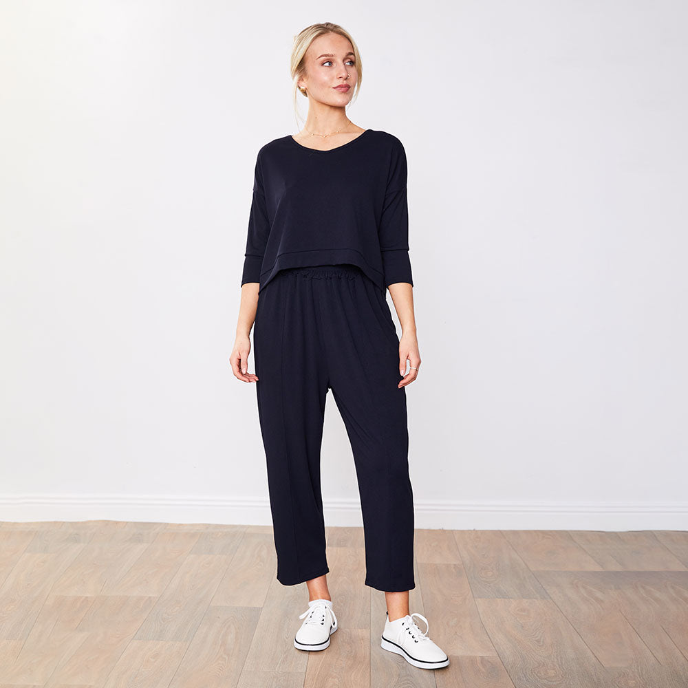 Julia™ |  Stil och komfort varje dag ! (Navyblå)