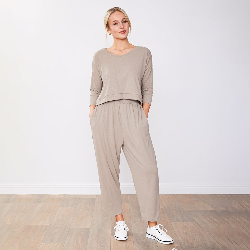 Julia™ |  Stil och komfort varje dag ! (Mandel)