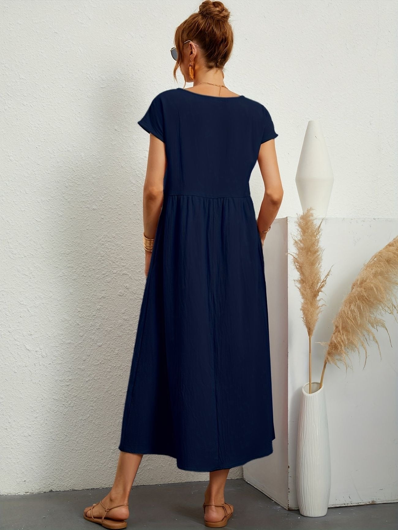 Gre™ – Elegant och luftig linne sommarklänning för varje dag