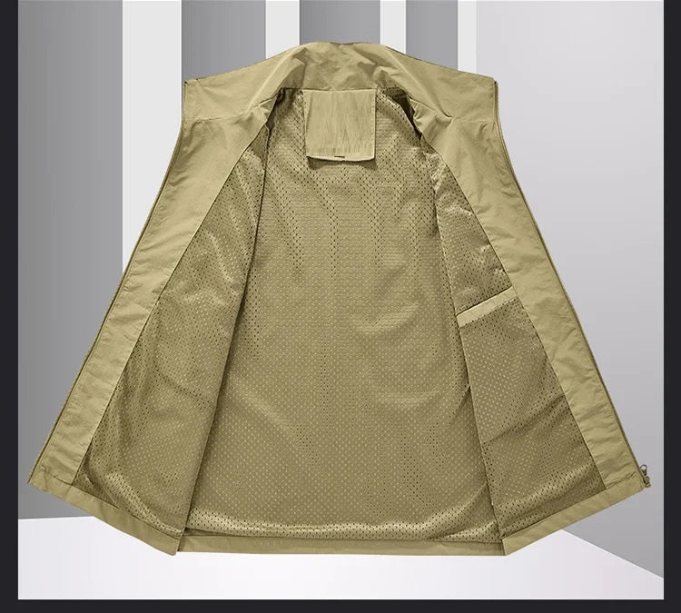 Torin™ – Funktionell Herrväst | Stilren, Lätt & Full av Fickor