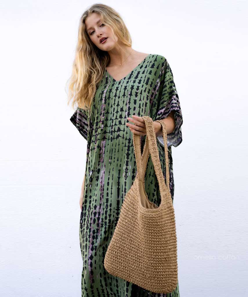 Petra Kaftan™ – Din stilrena följeslagare i sommar