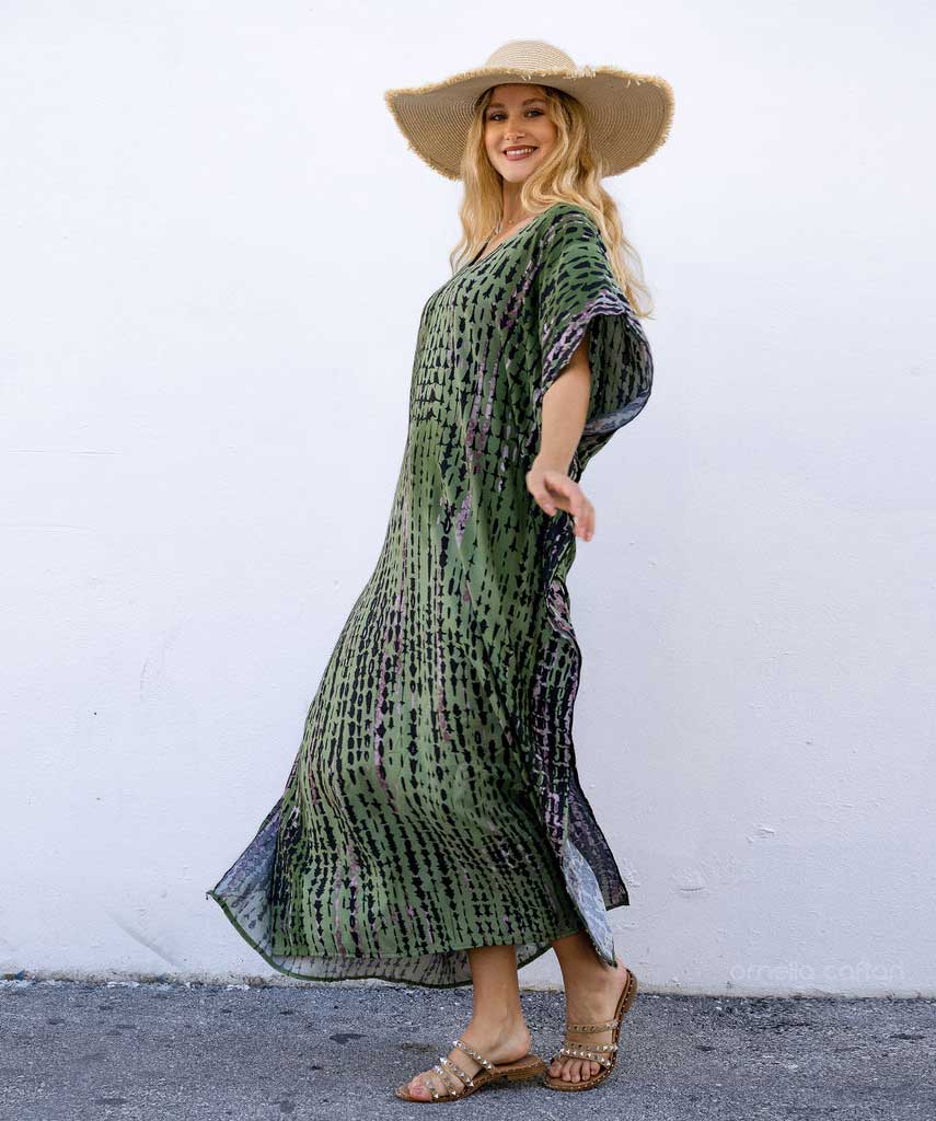 Petra Kaftan™ – Din stilrena följeslagare i sommar