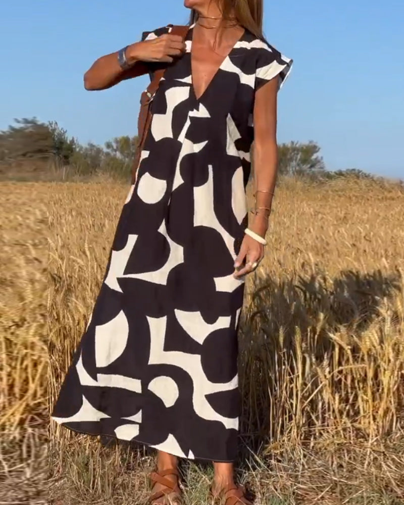 Serena™ | Elegant klänning med V-ringning och feminin stil