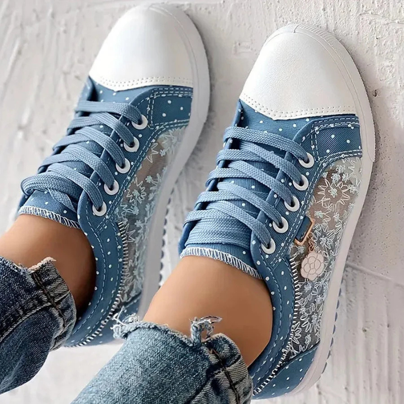 Stina™ – Frihet, stöd och stil i en och samma sneaker
