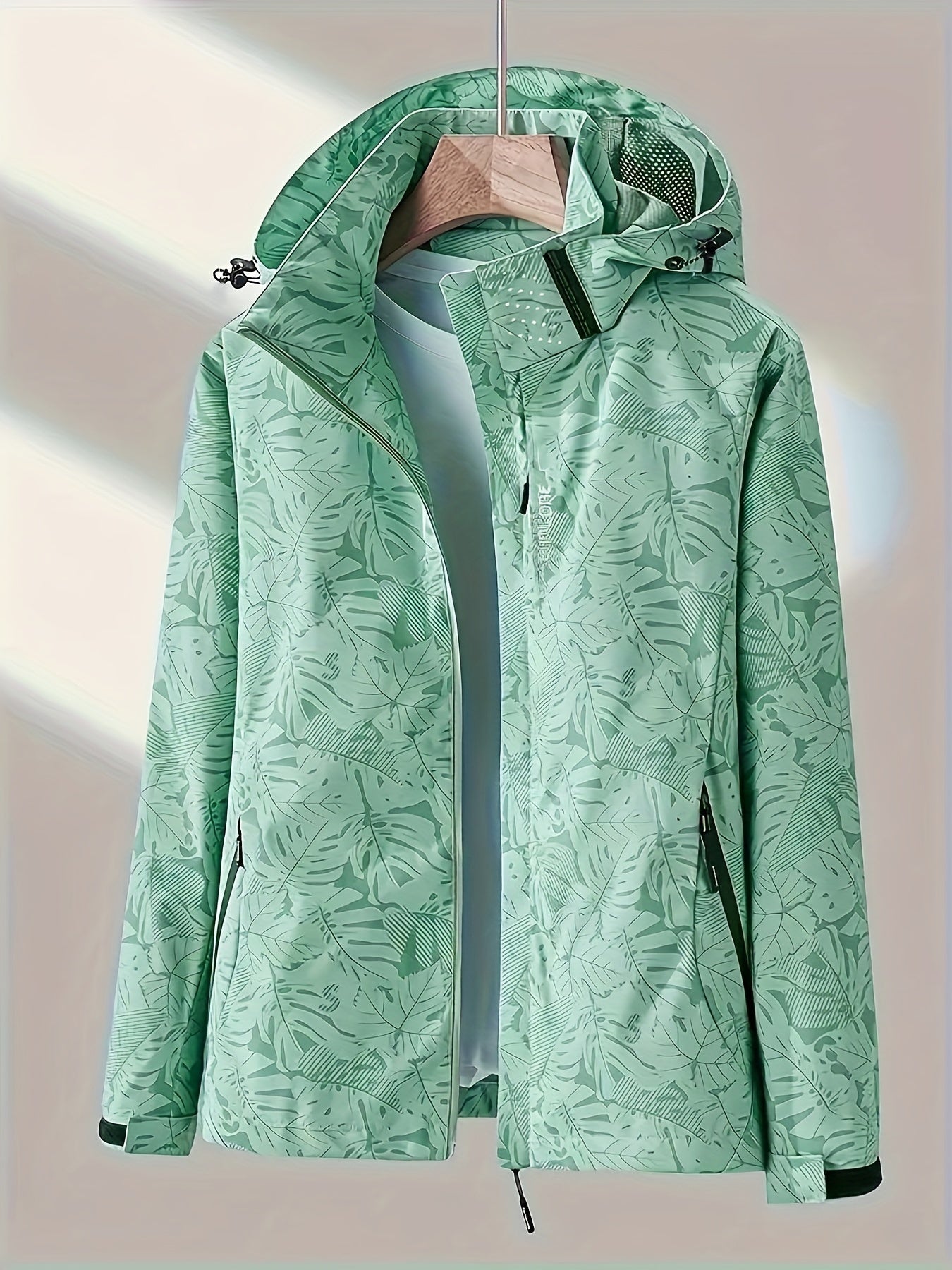Anita™ | Vindavvisande Outdoorjacka med Kamouflagemönster