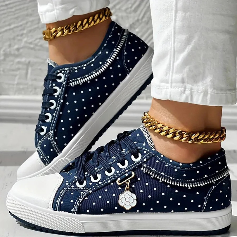 Stina™ – Frihet, stöd och stil i en och samma sneaker