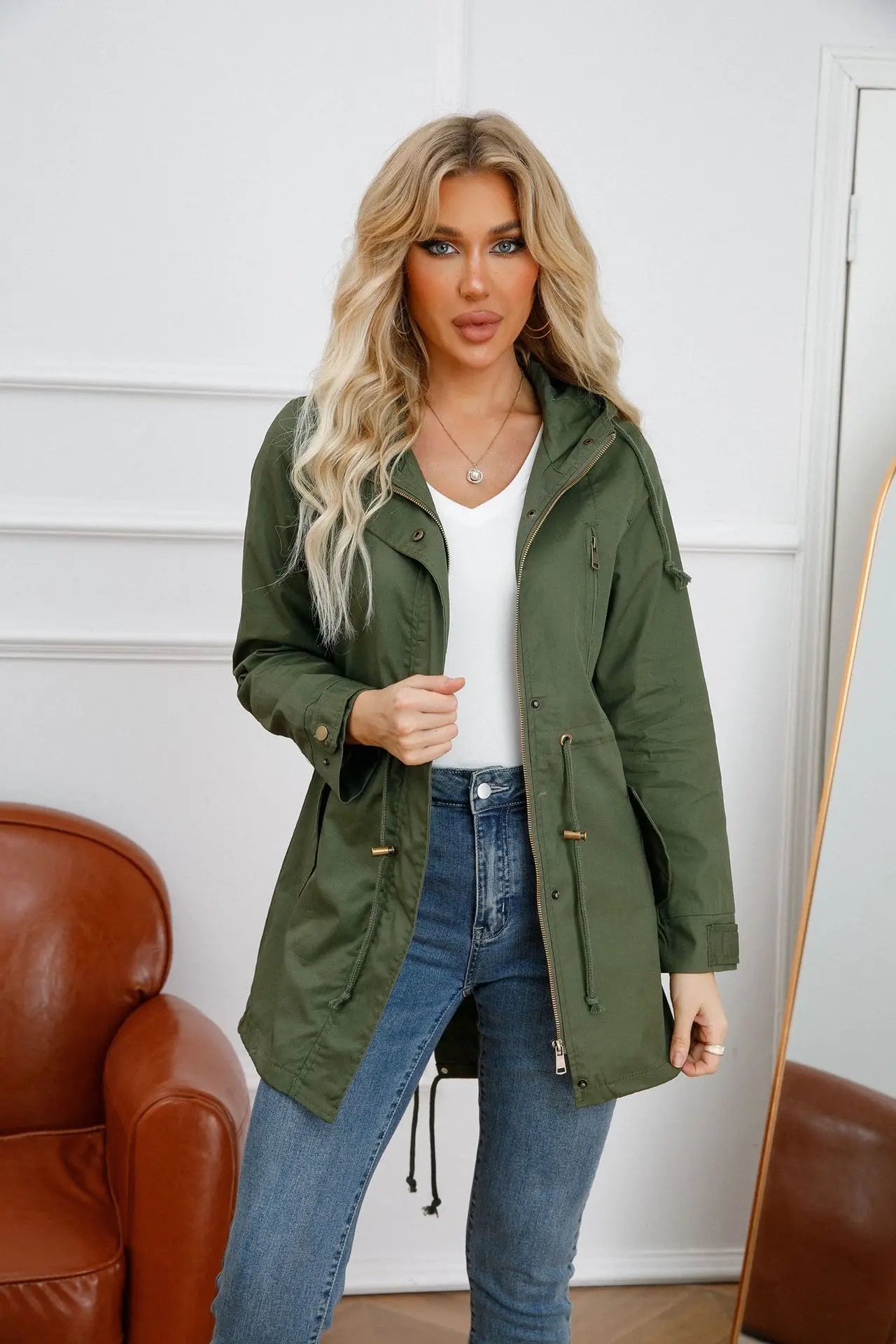 Mimmi™ Trenchcoat med Huva – Perfekt för Vår & Höst!