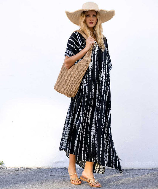 Mona Kaftan™ – Din stilrena följeslagare i sommar